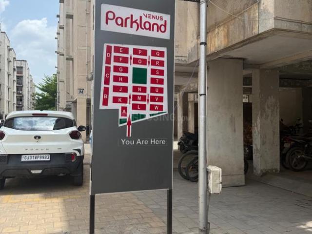 Flat for sale in Sarkhej, Gujarat