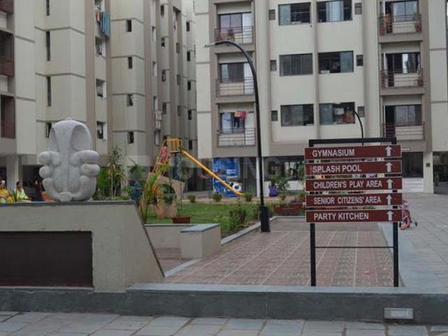Flat for sale in Quresh Nagar Society, Sarkhej
