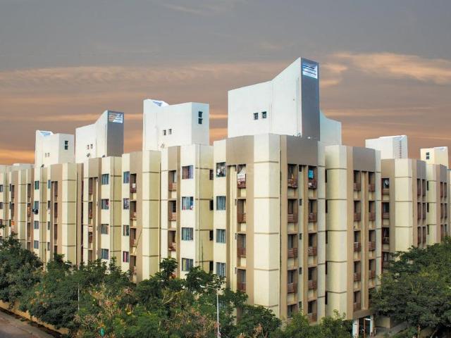 Flat for sale in Sarkhej, Gujarat