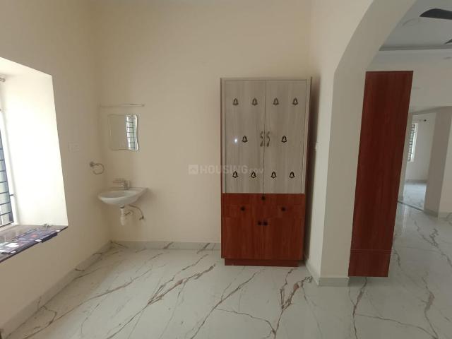 Flat for rent in Adyar, Tamil Nadu