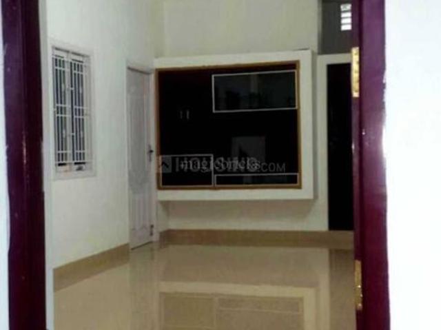 Flat for rent in Kumalankuttai, Erode