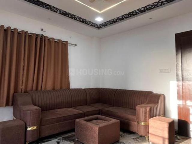 Flat for rent in Madya