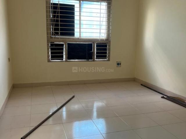 Flat for rent in Madya