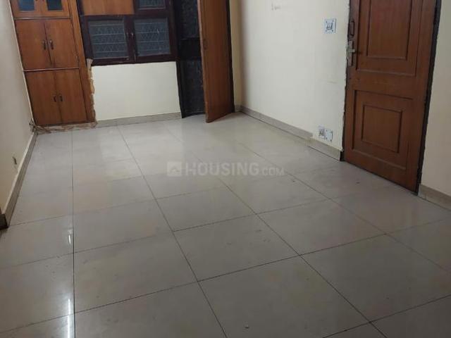 Flat for sale in West Delhi, Deri