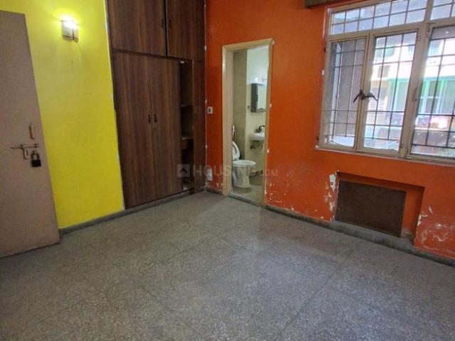 Flat for sale in West Delhi, Deri