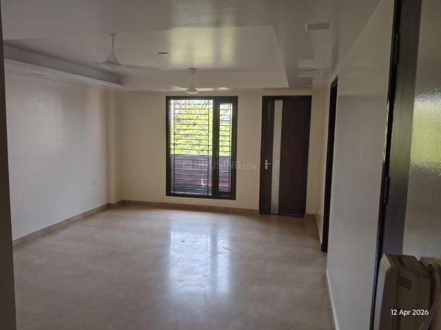 Flat for sale in West Delhi, Deri
