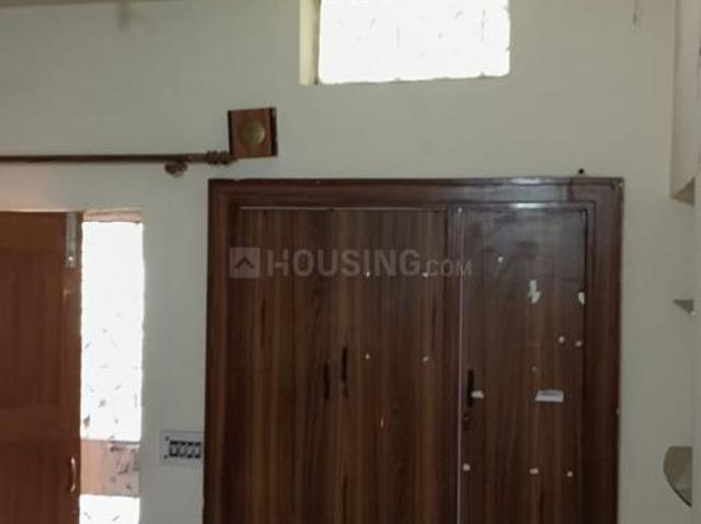 Flat for sale in West Delhi, Deri