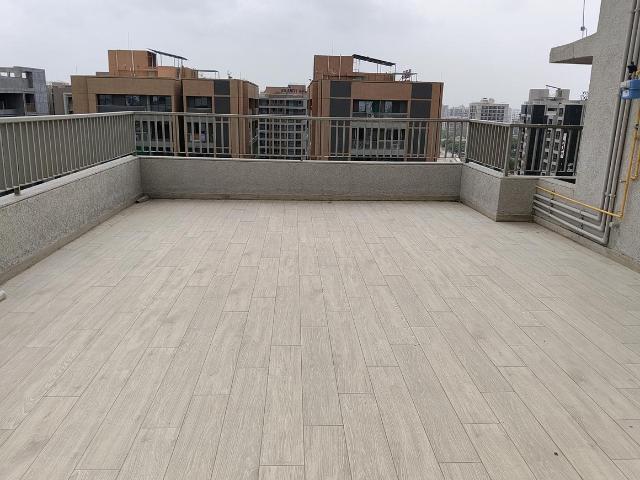 Flat for sale in Adalaj, Gujarat