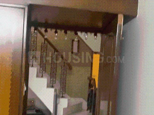 Duplex for sale in North West Delhi, Deri
