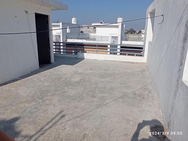 Duplex for rent in Lakhana, Arunachal Pradesh