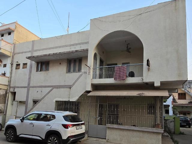 Duplex for sale in Ambavadi, Gujarat
