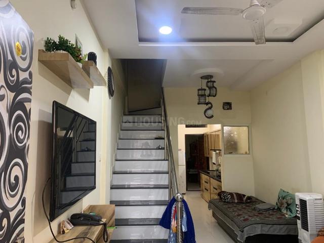 Duplex for sale in Madya