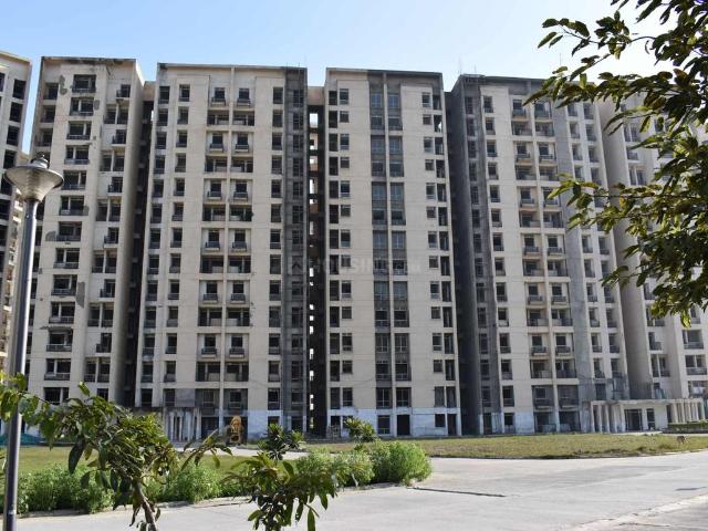 Duplex for sale in Greater Noida - Delhi, Arunachal Pradesh