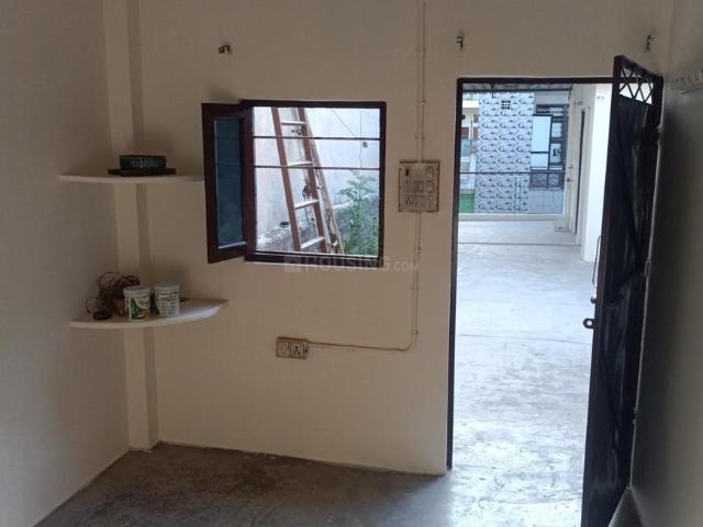 Duplex for rent in Deri
