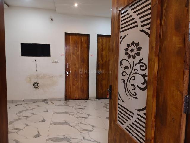 Duplex for rent in Madya