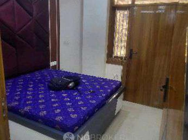 Flat for rent in West Delhi, Deri