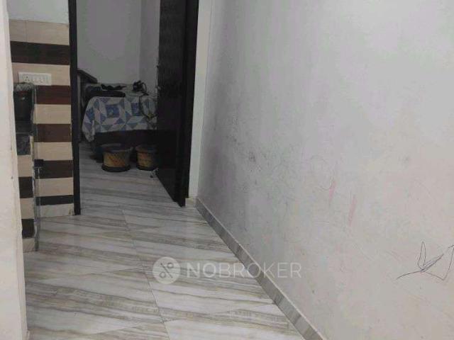 Flat for rent in South Delhi, Deri