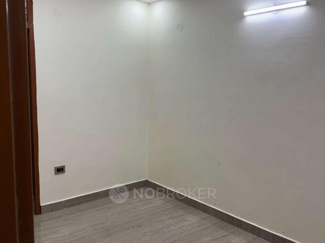 Flat for rent in South Delhi, Deri