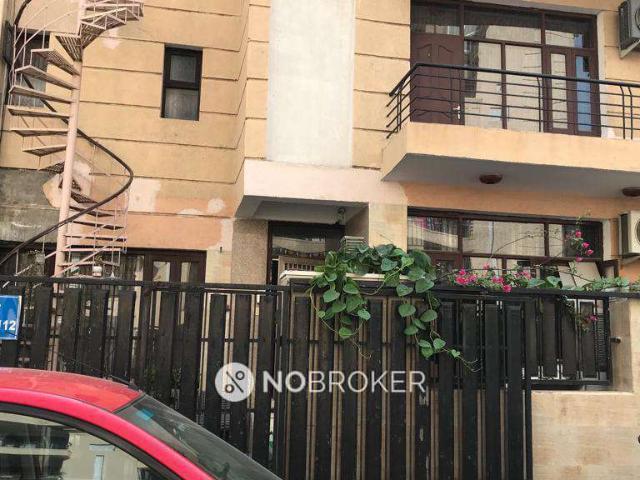 Flat for rent in Hariana