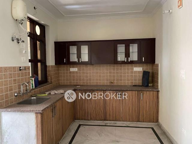 Flat for rent in Hariana