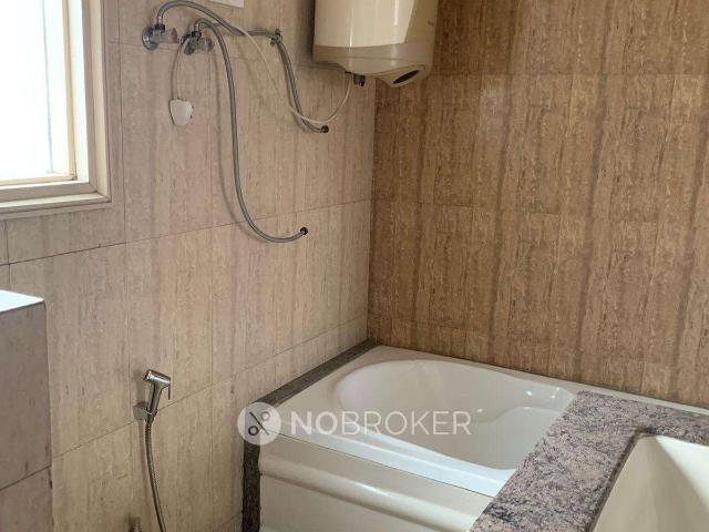 Flat for rent in Deri