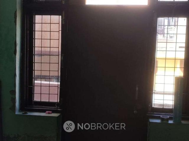 Flat for rent in Deri