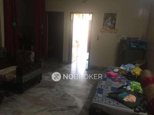 Flat for rent in West Delhi, Deri