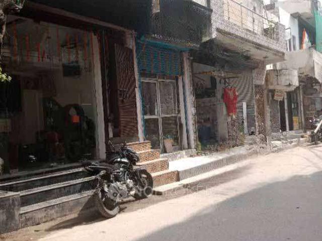 Flat for rent in West Delhi, Deri