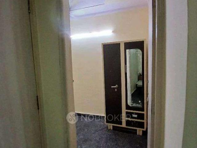 Flat for rent in West Delhi, Deri