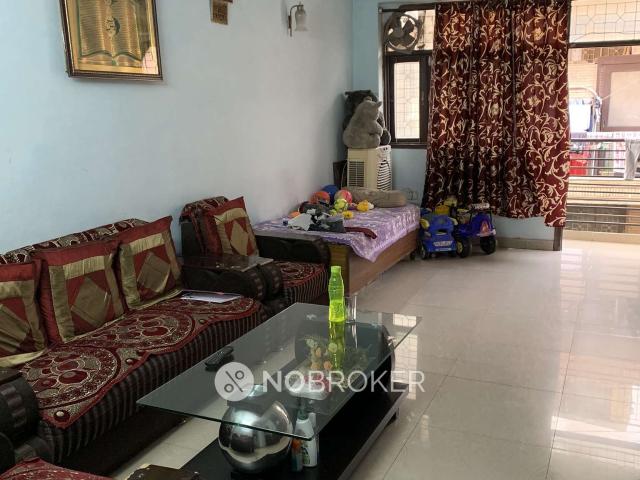 Flat for rent in South Delhi, Deri