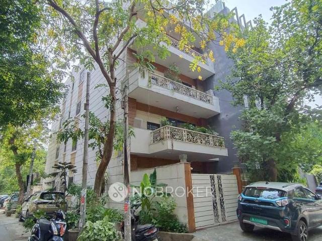 Flat for rent in South Delhi, Deri