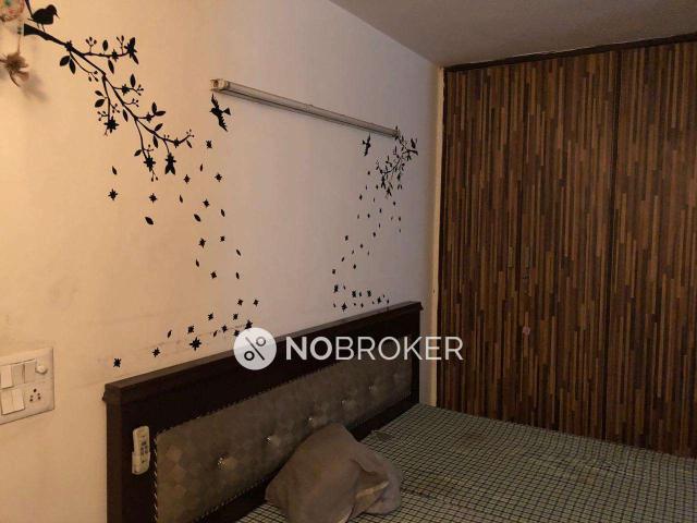 Flat for rent in South Delhi, Deri
