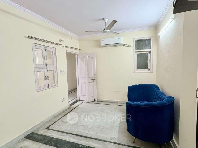 Flat for rent in East Delhi, Deri