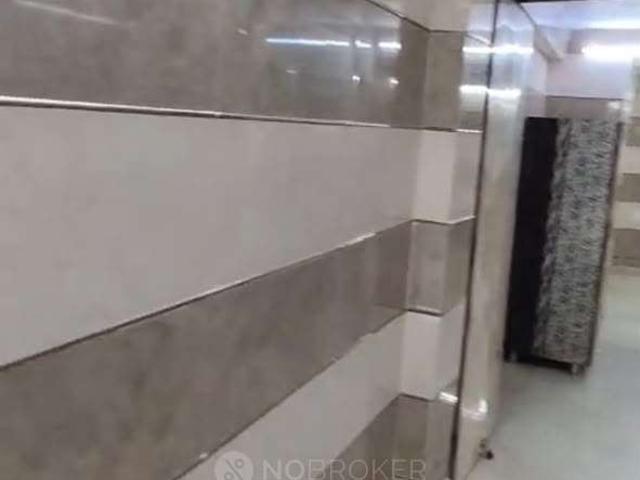 Flat for rent in East Delhi, Deri