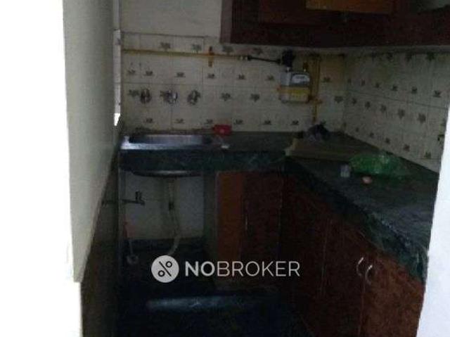 Flat for rent in East Delhi, Deri