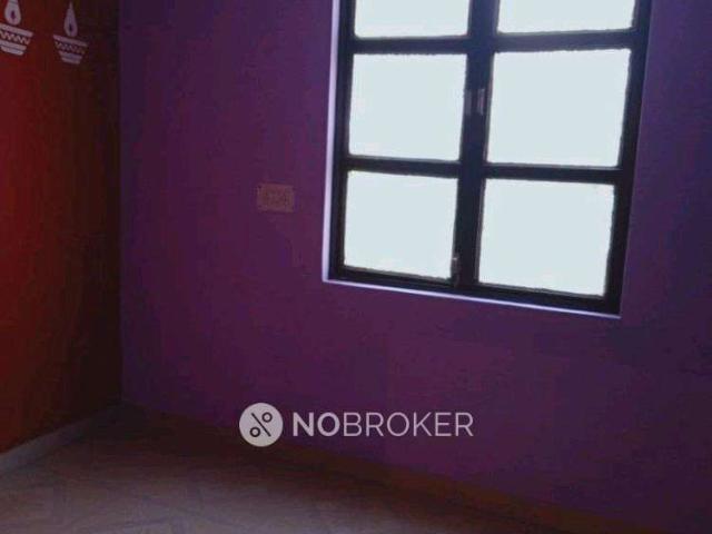 Flat for rent in East Delhi, Deri