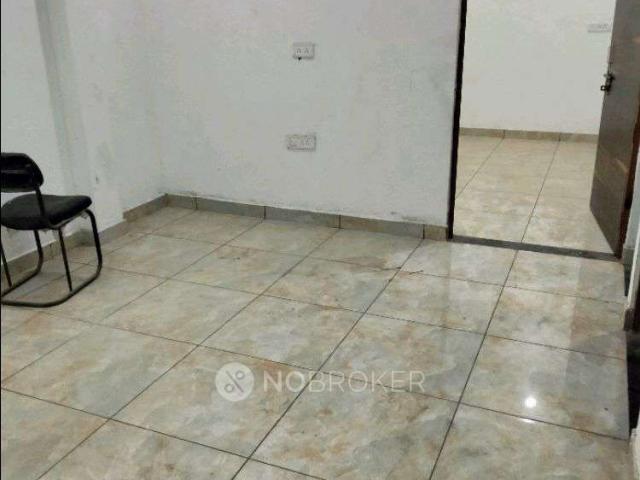Flat for rent in South West Delhi, Deri