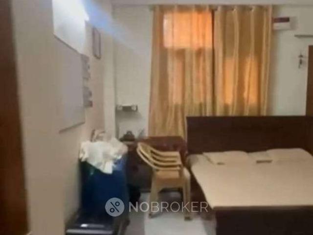 Flat for rent in Deri