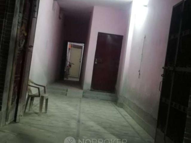 Flat for rent in South West Delhi, Deri