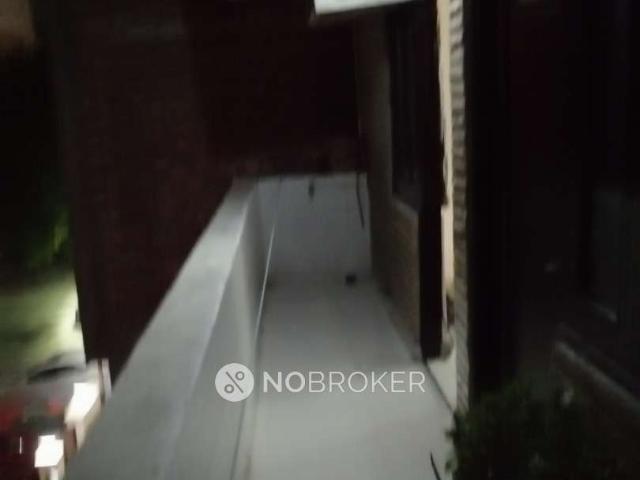 Flat for rent in West Delhi, Deri