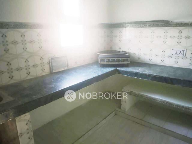 Flat for rent in North West Delhi, Deri