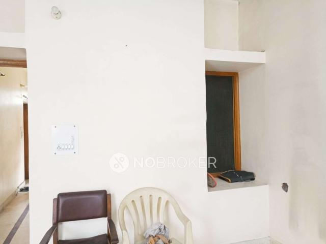 Flat for rent in Pitampura, Delhi