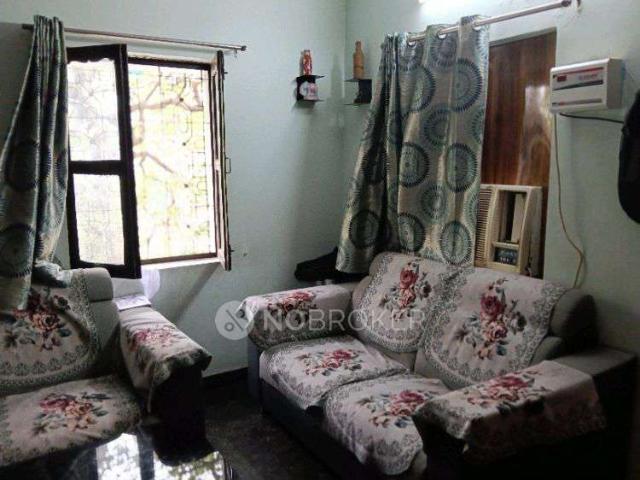 Flat for rent in North West Delhi, Deri