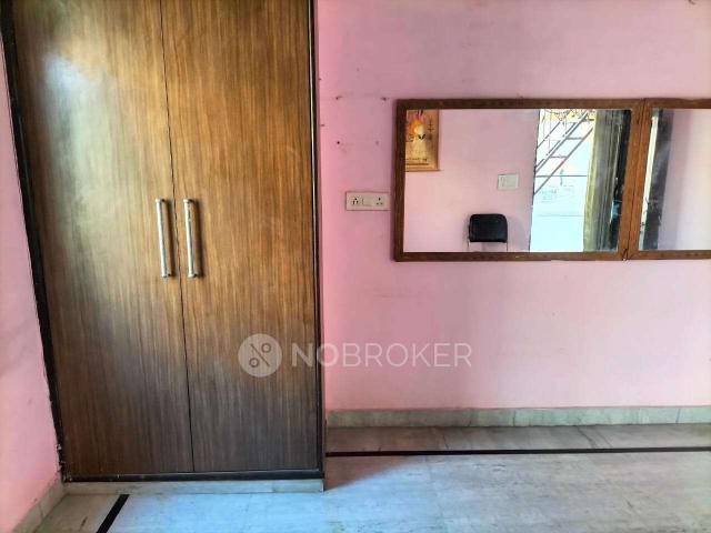 Flat for rent in West Delhi, Deri