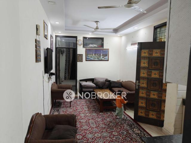Flat for rent in South Delhi, Deri