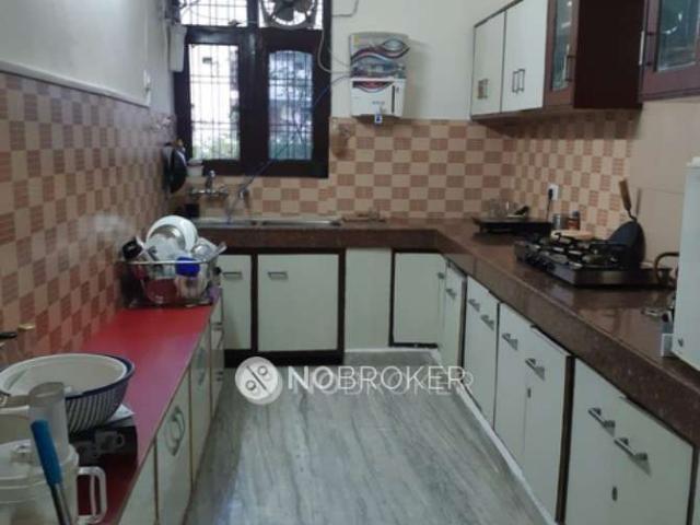 Flat for rent in Hariana