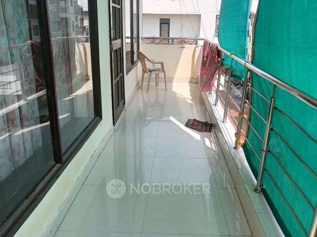 Flat for rent in Hariana