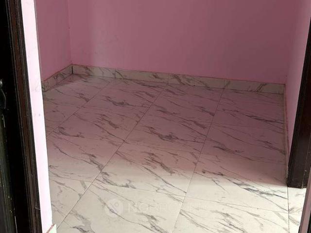 Flat for rent in East Delhi, Bahlolpur