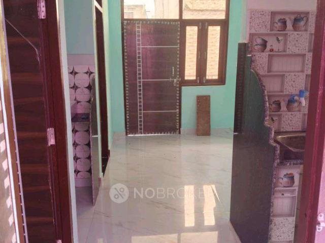 Flat for rent in East Delhi, Bahlolpur