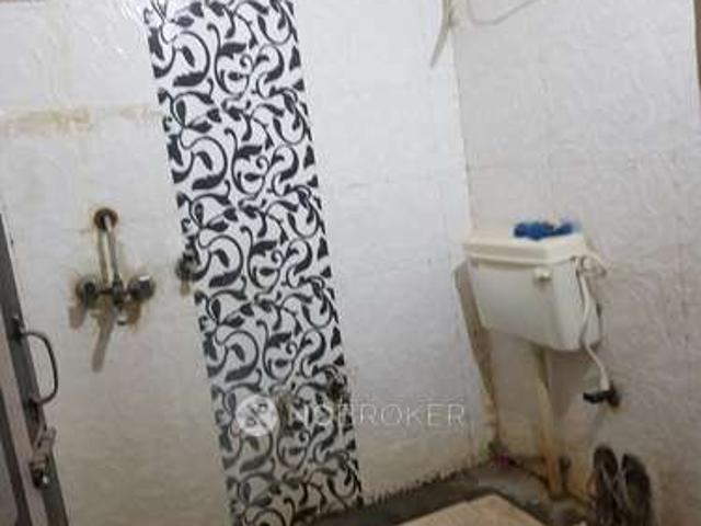 Flat for rent in East Delhi, Deri